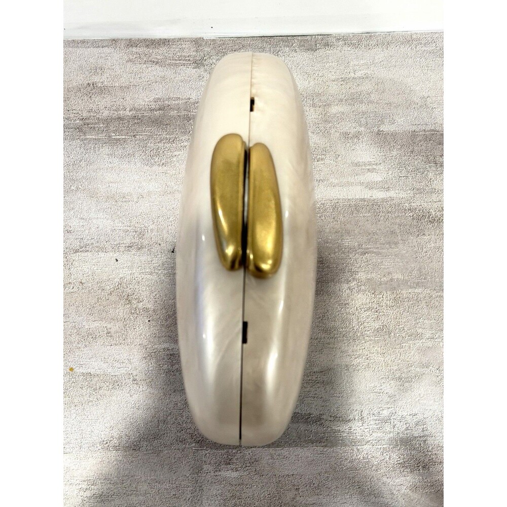 Zara NWT Pearlized Cream Hard Shell Box Clutch Bag Gold Fastening Evening - Picture 8 of 15